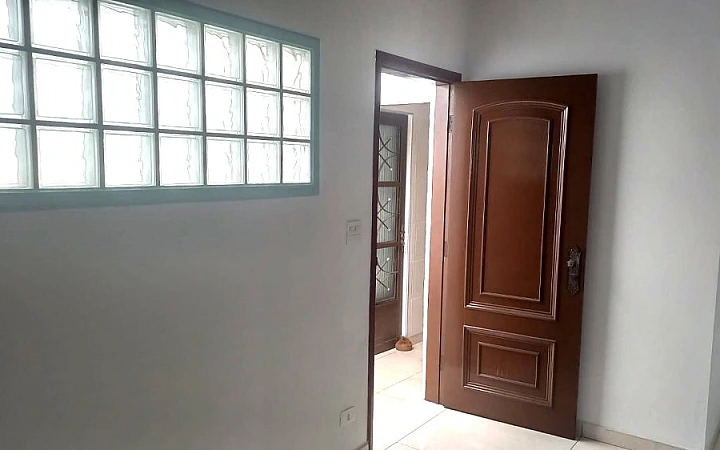 Casa a venda em Vila Romana Casa